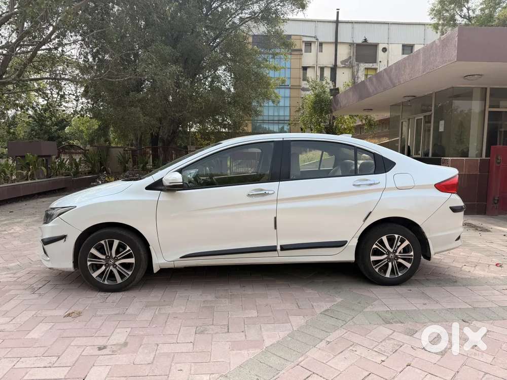 Honda City I-vtec Cvt V, 2018, Petrol