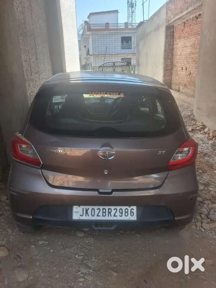 Tata Tiago 2016 Petrol 65000 Km Driven