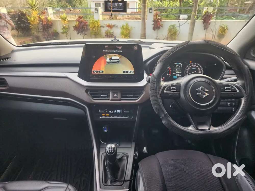 Maruti Suzuki Brezza 2024 Zxi Smart Hybrid