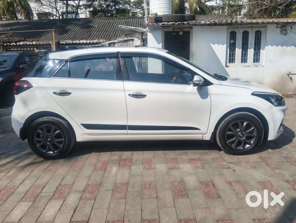 Hyundai I20 Sportz Plus, 2020, Petrol