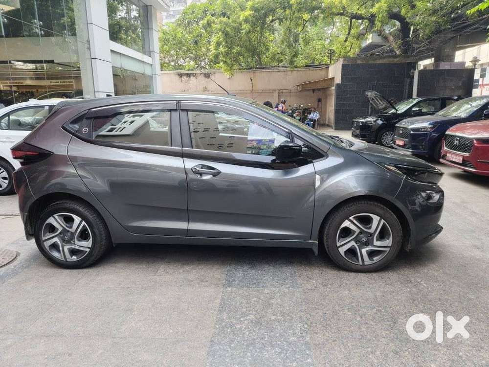 Tata Altroz 1.2 Xt, 2024, Petrol