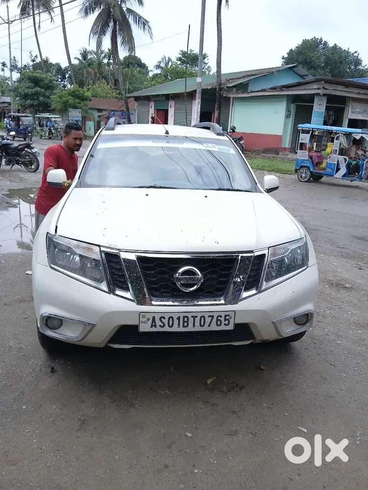 Nissan Terrano Petrol 2015