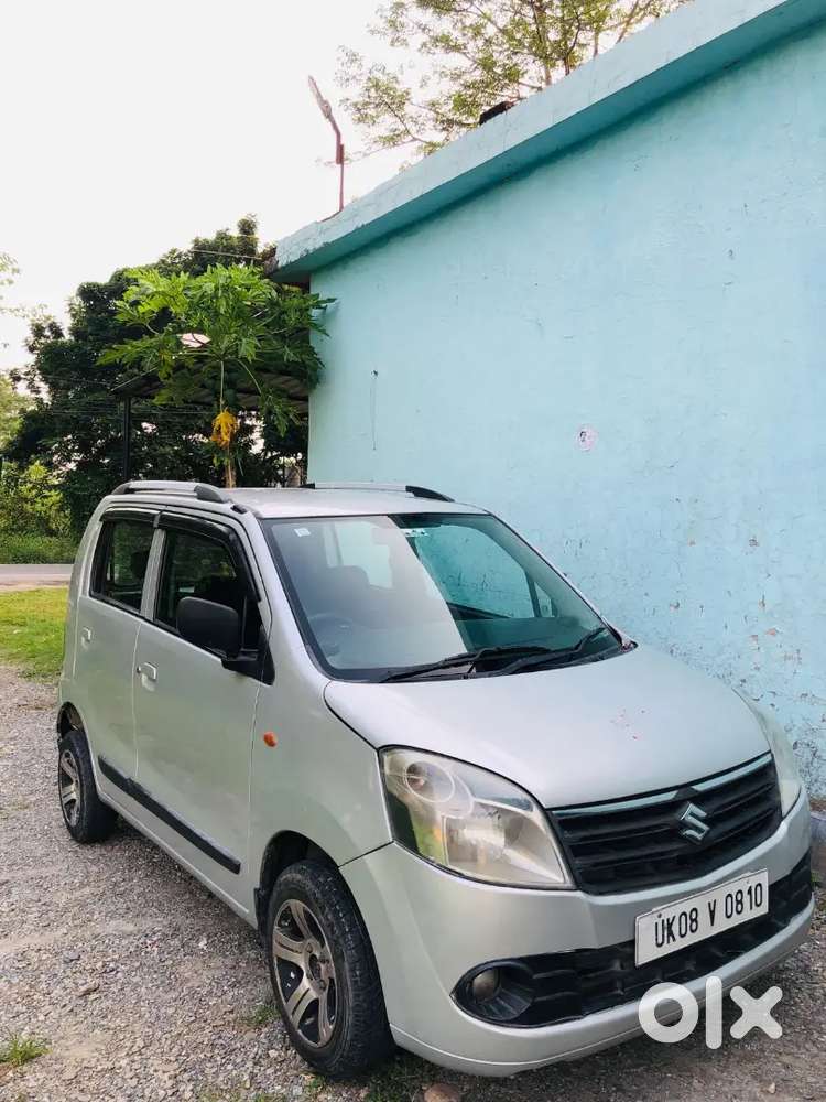 Maruti Suzuki Wagon R 2011 Petrol Well Maintained + Cng