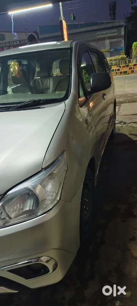 Toyota Innova 2.5 G, 2012 Diesel 7-seater