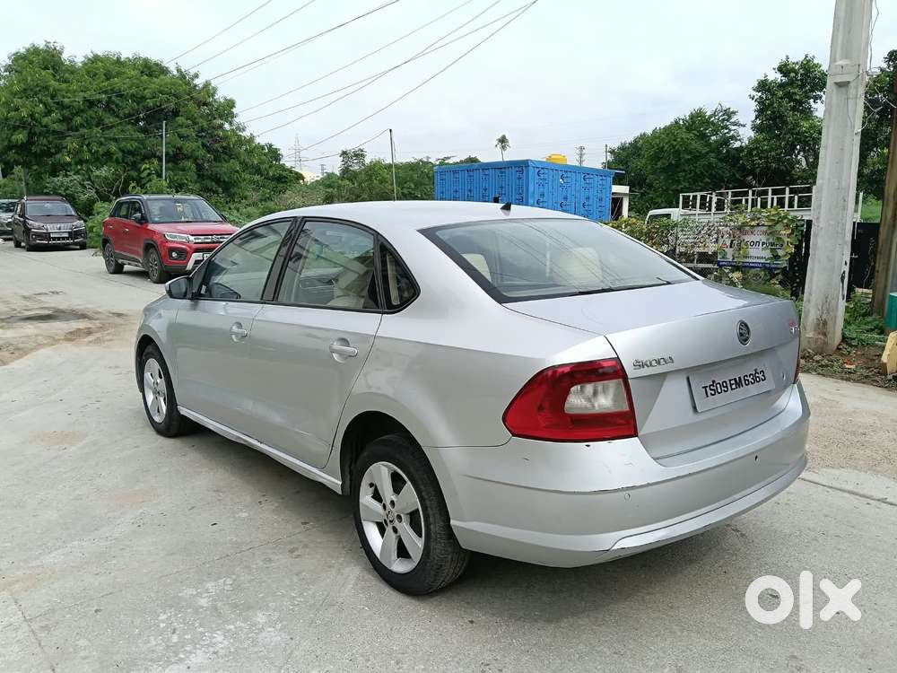 Skoda Rapid [ ] 1.5 Style Plus Tdi At, 2016, Diesel