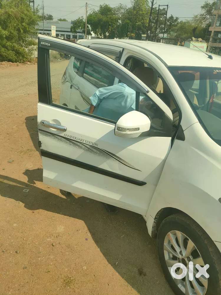Maruti Suzuki Ertiga Zdi