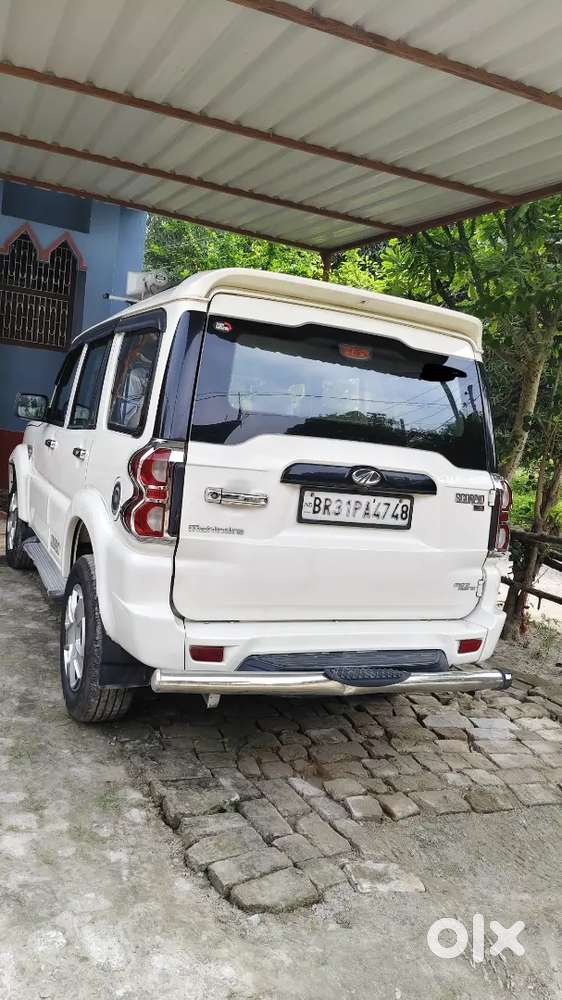 Mahindra Scorpio S5  2019