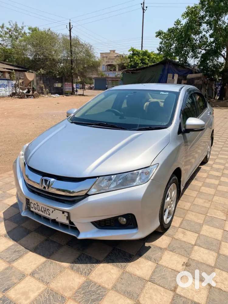 Honda City Hybrid Ehev 2015
