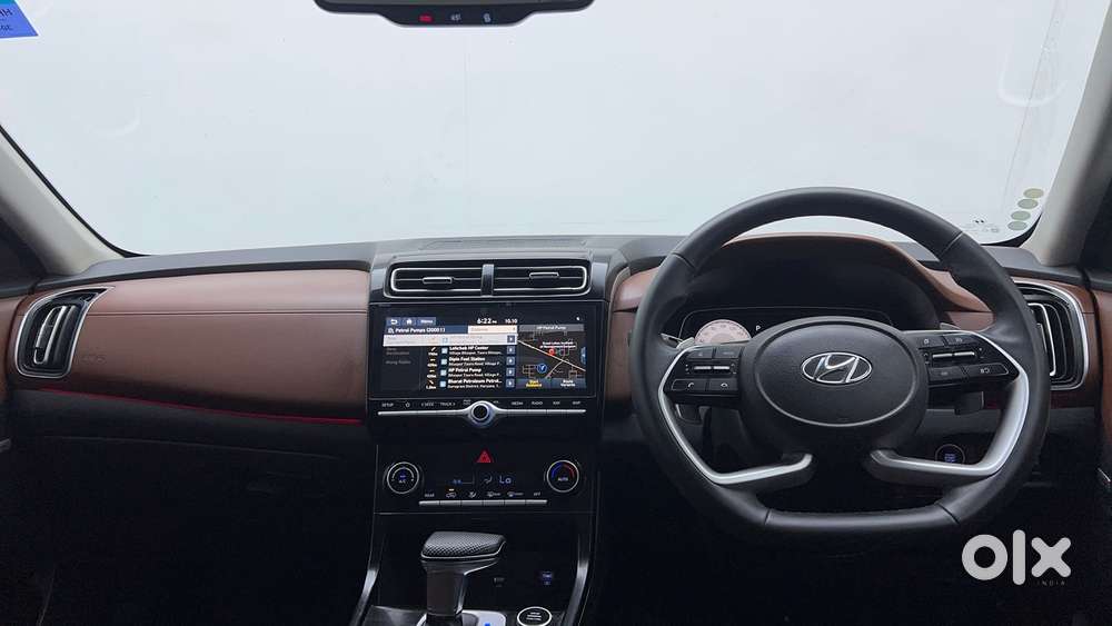 Hyundai Alcazar 1.5 Tdct Signature (o) 7s Petrol, 2023, Petrol