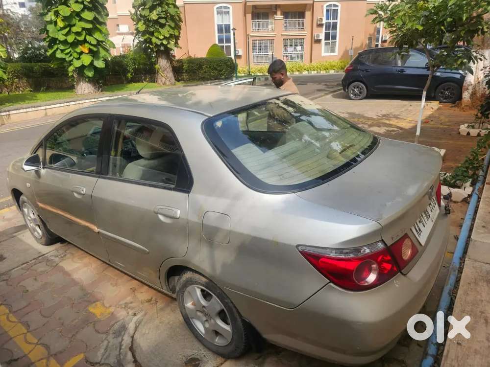 Honda City ZX vtech 2005 Petrol allow wheels, single owner