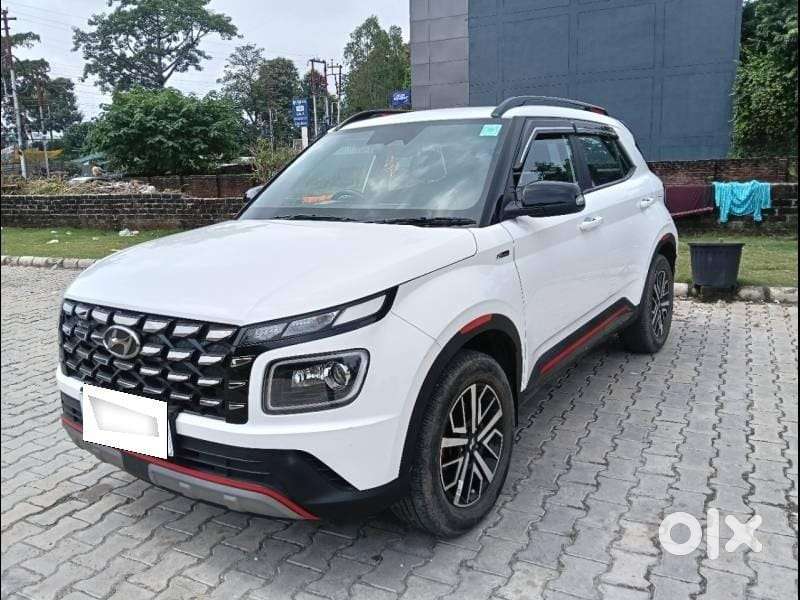 Hyundai Venue Sx(o) Knight Edition Mt, 2023, Petrol