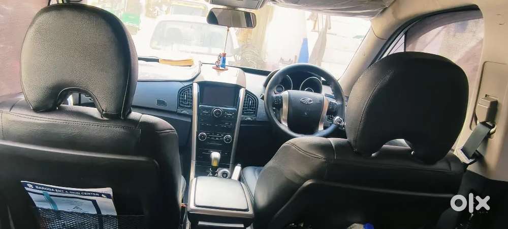 Mahindra Xuv500 2021
