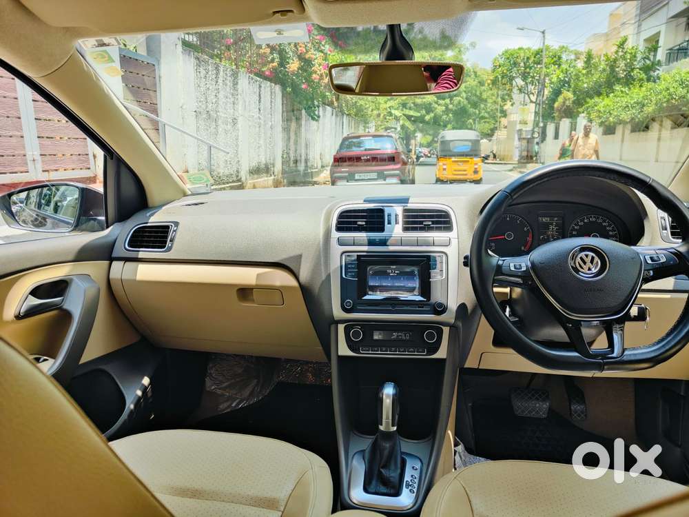 Volkswagen Vento 1.2 Tsi Highline Plus At, 2016, Petrol
