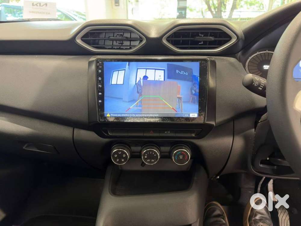 Nissan Magnite Kuro Edition Petrol Amt, 2025, Petrol