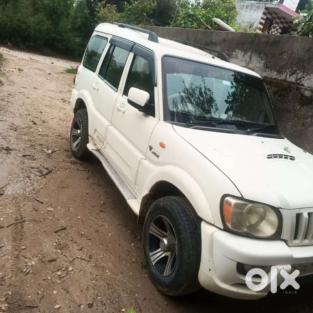 Mahindra Scorpio 2.5 Turbo 2011