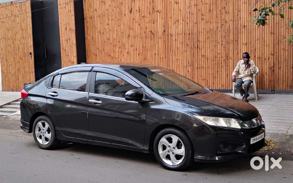 Honda City V Mt Sunroof, 2016, Diesel