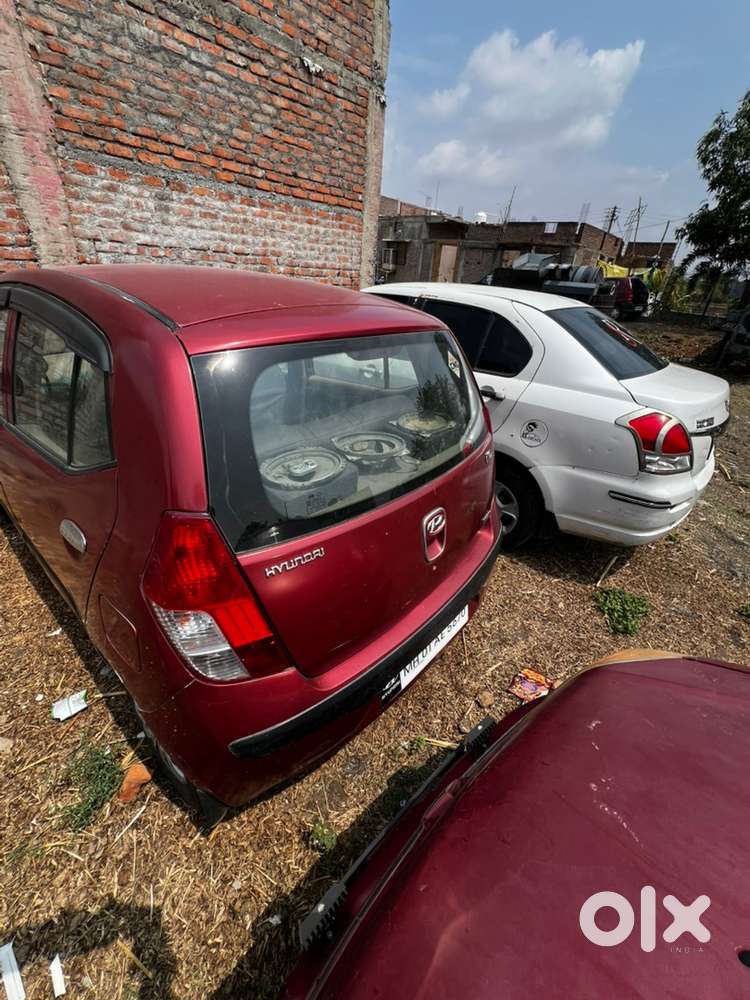 Hyundai I10 Era 2009  Cng + Petrol  84,000 Km  ₹1 Lakh