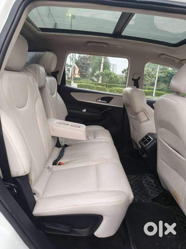 Mahindra Xuv700 2.2 Ax 7 Diesel Mt Str, 2024, Diesel