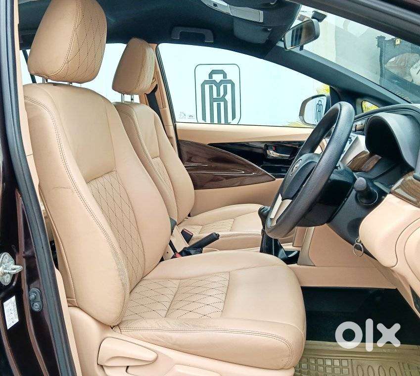 Toyota Innova Crysta 2.4 G Mt 7 Str, 2020, Diesel