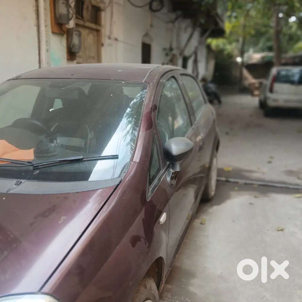 Gadi Jad Nhi Chali Hai Jise Len Ho Wohi Msg Kare