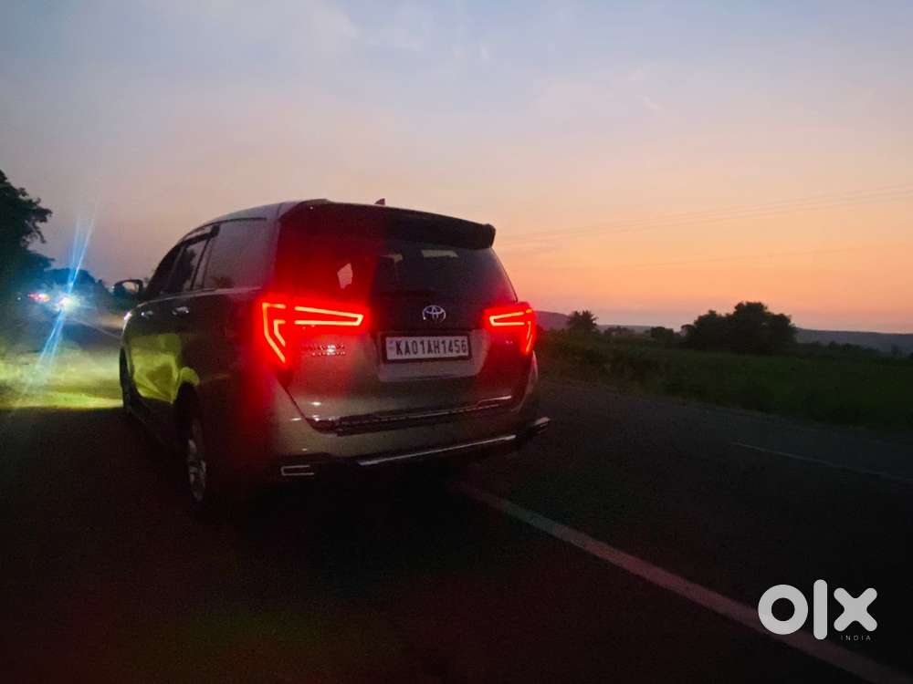 Toyota Innova Crysta 2017