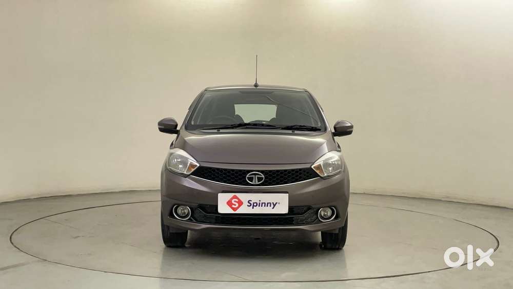 Tata Tiago Xza, 2018, Petrol