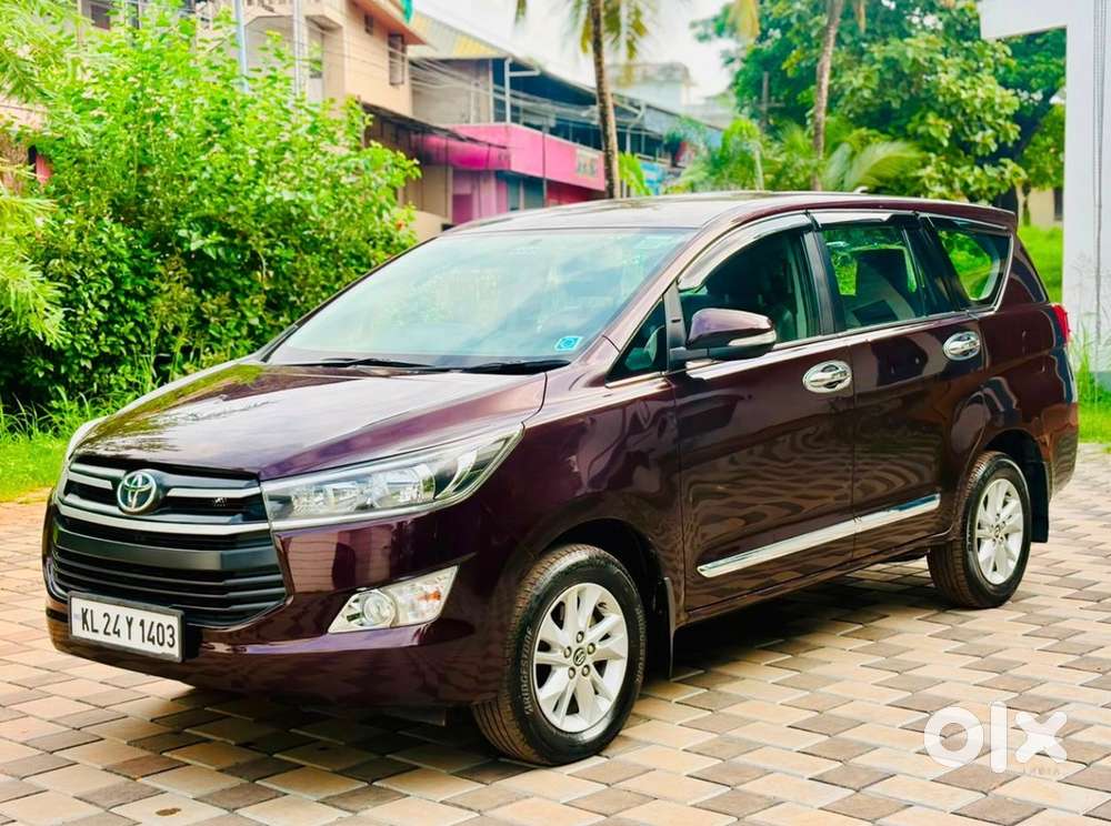 Toyota Innova Crysta Diesel 2016