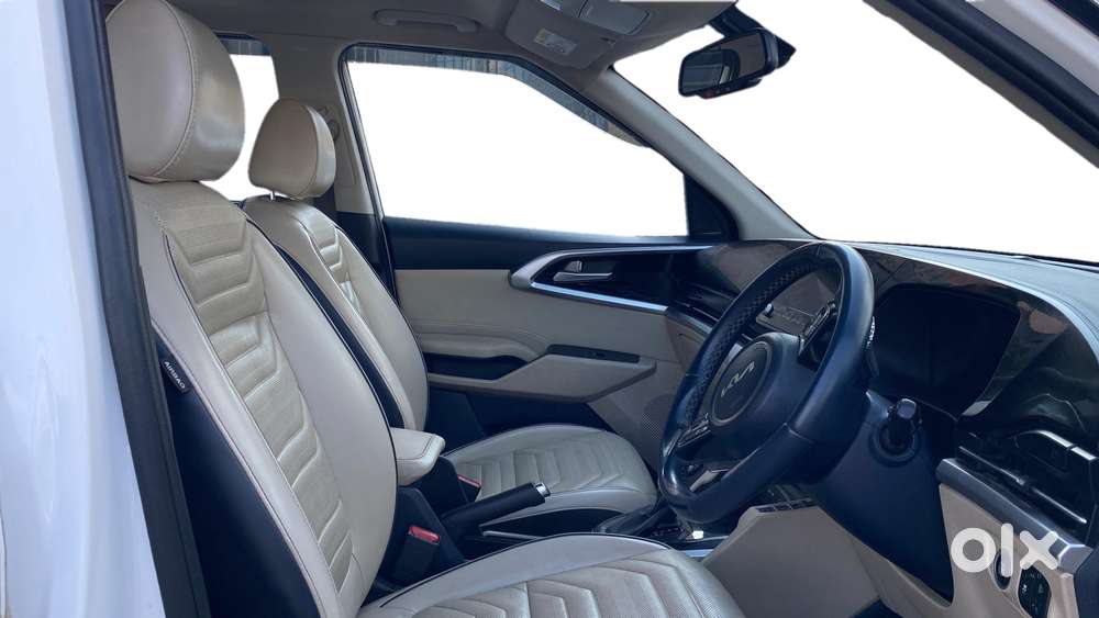 Kia Carens 1.5 Luxury Plus Diesel At 6 Str, 2022, Diesel