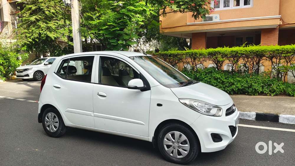 Hyundai I10 Sportz 1.2 Automatic Kappa2, 2011, Petrol