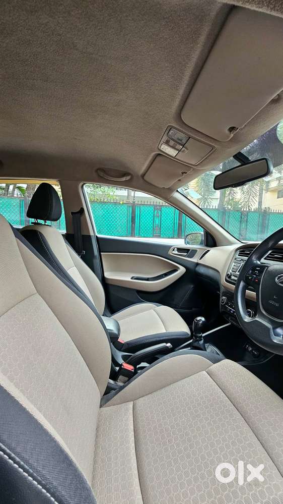 Hyundai I20 Sportz 1.2 Bs-iv, 2015, Petrol