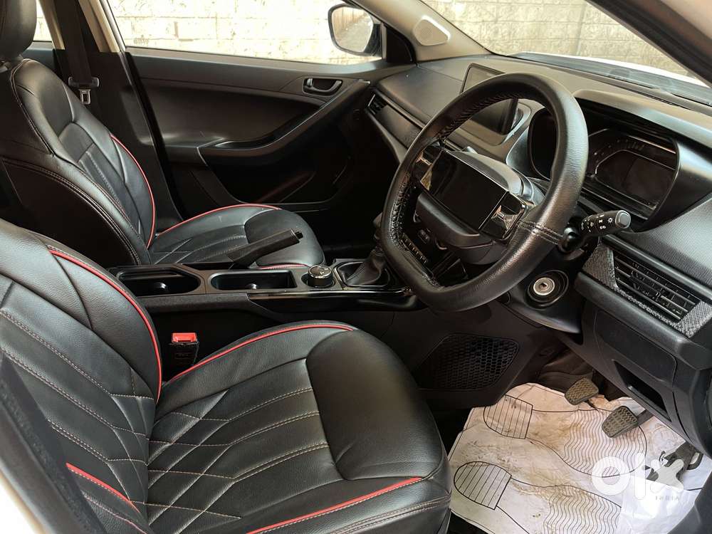 Tata Nexon Smart Plus S 1.2 Revotron Petrol 5 Mt, 2024, Petrol