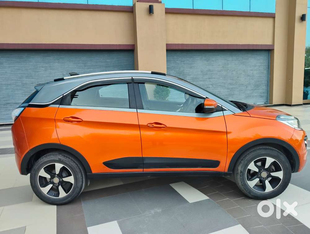 Tata Nexon 1.2 Revotron Xza Plus, 2018, Petrol