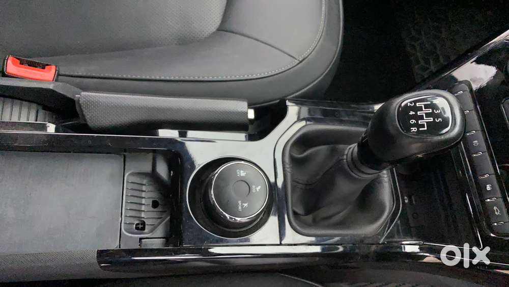 Tata Nexon 1.5 Revotorq Xz Plus (s), 2023, Petrol