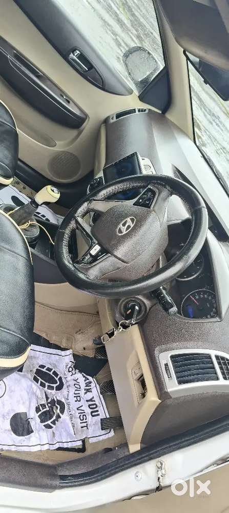 Hyundai I20 Sportz 2012