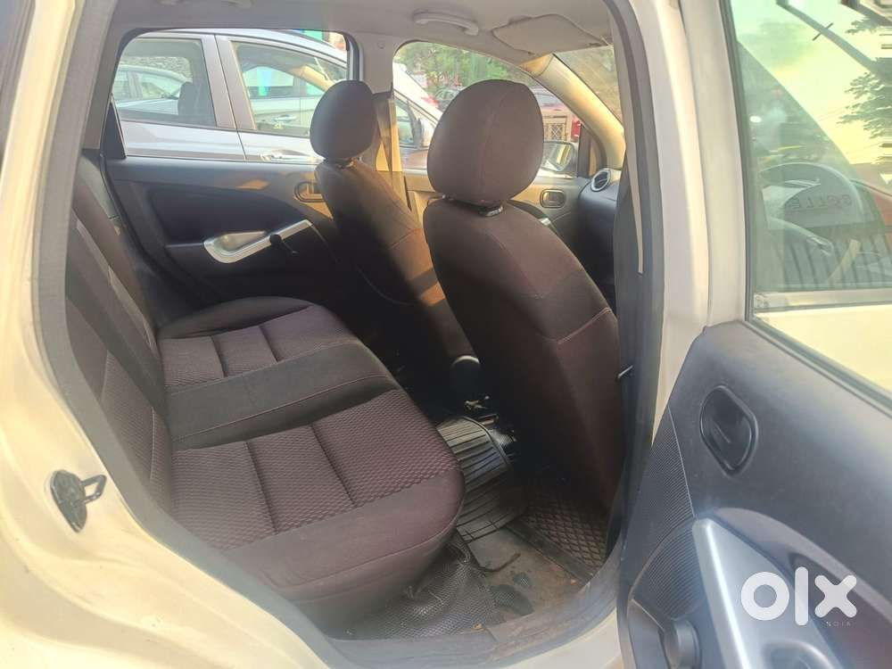 Ford Figo Diesel Titanium, 2011, Diesel
