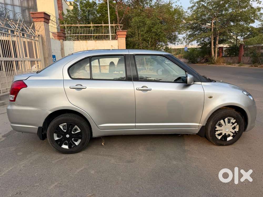 Maruti Suzuki Swift Dzire 1.3 Vxi, 2011, Petrol