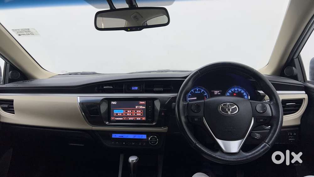 Toyota Corolla Altis 2013-2017 Vl At, 2014, Petrol