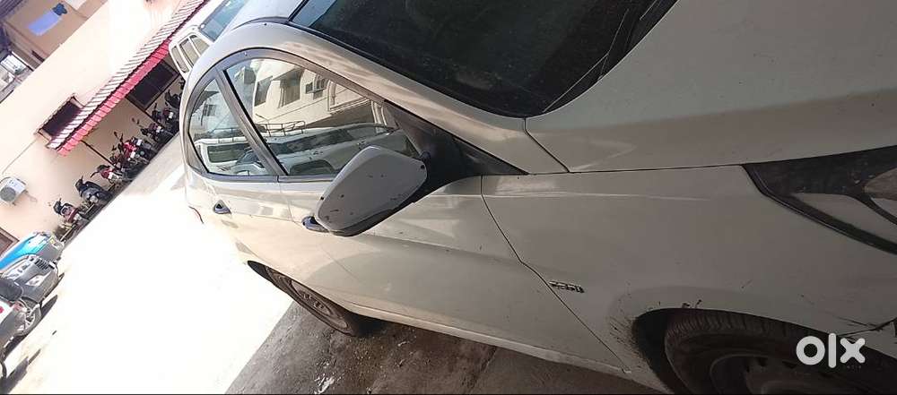 Hyundai Verna 2013 Model
