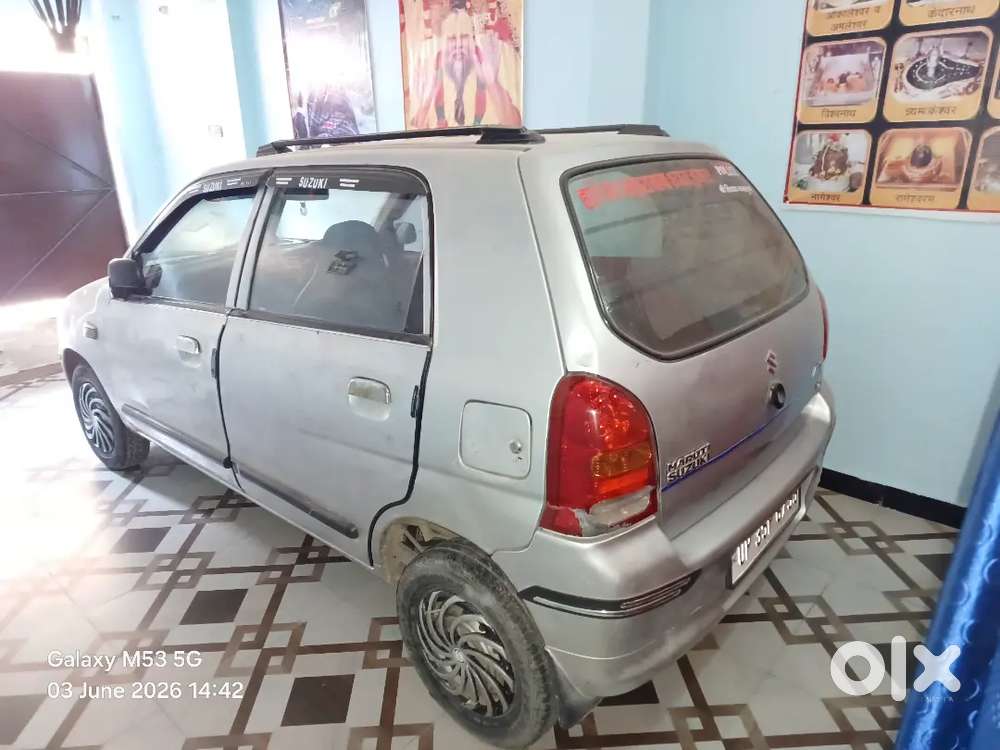 Gadi Bahut Acchi Hai Gadi Mein Koi Kami Nahin Hai Hamen Dusri Leni Hai