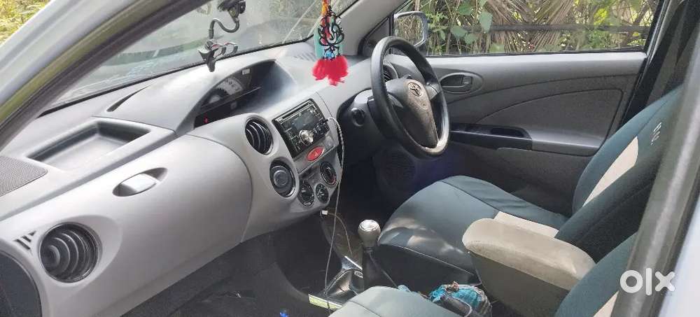 Toyota Etios 1.5 G 2012