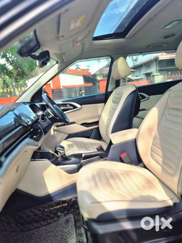 Kia Carens 1.5 Luxury Plus Turbo Dct, 2023, Petrol