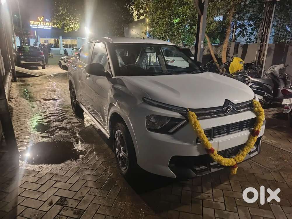 Citroen Basalt 2024 Petrol 11000 Km Driven