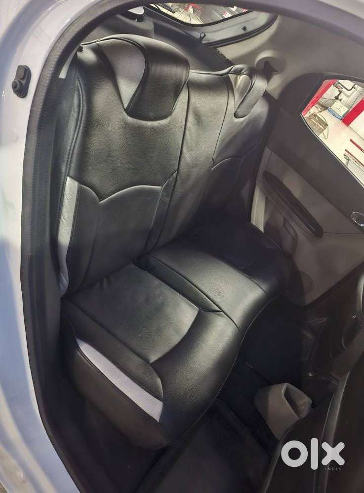 Tata Tiago 1.05 Revotorq Xz, 2016, Petrol