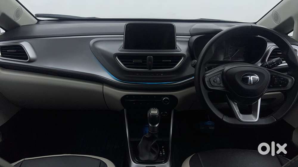 Tata Altroz Xza Plus (s), 2024, Petrol