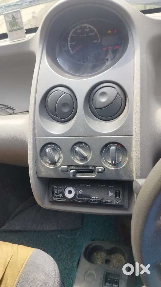 Tata Nano 2011