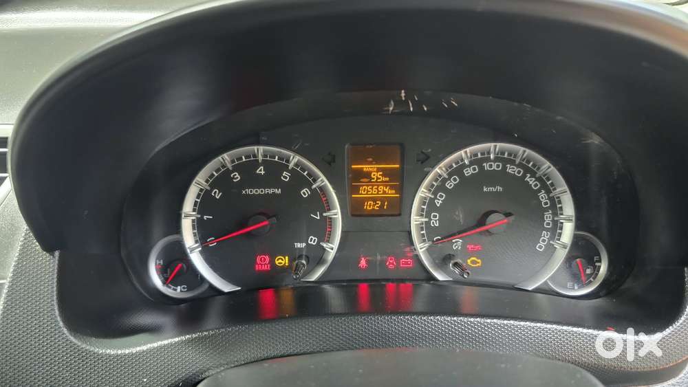 Maruti Suzuki Swift Vxi Abs Bsiv, 2015, Petrol