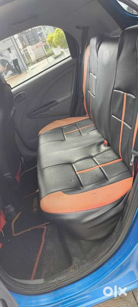 Toyota Etios Liva G, 2011, Petrol