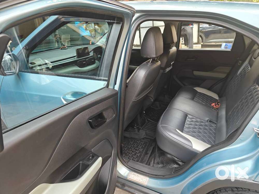 Tata Punch 2023 Petrol Adv Rhythm Amt