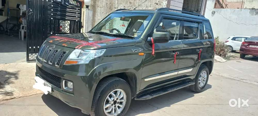 Mahindra Tuv 300 2017