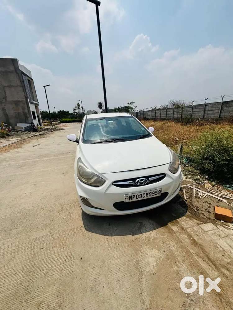 Hyundai Verna 2013 Diesel 800000 Km Driven